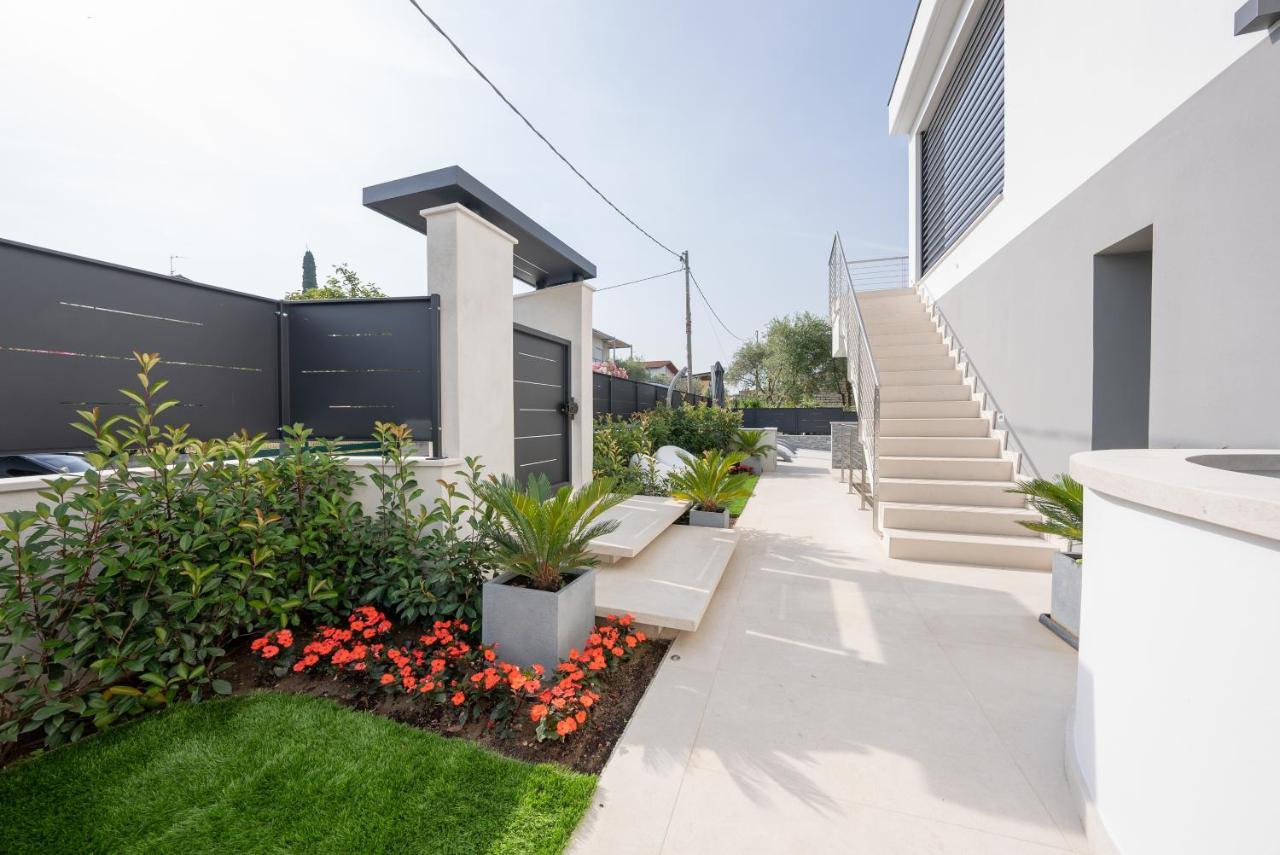 Magic Luxury Apartments Bardolino Ngoại thất bức ảnh